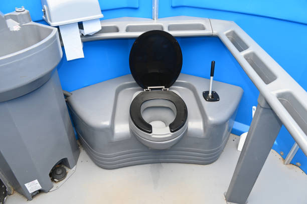 Best Portable restroom trailer rental  in New Brighton, MN